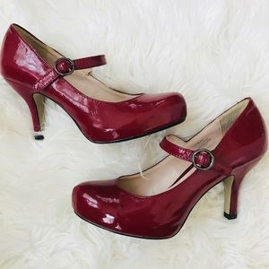Nine West MaryJane Heel